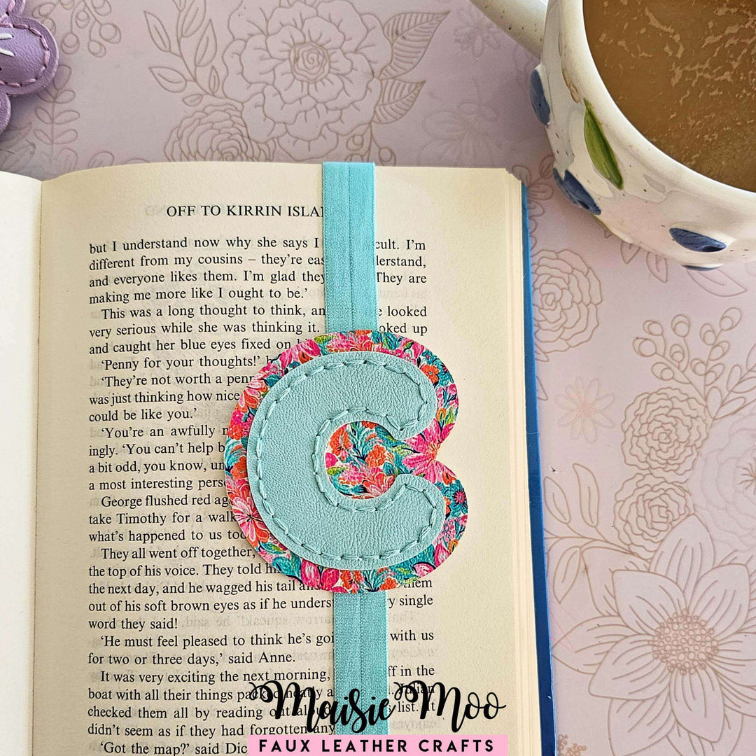 Alphabet Book Bands – A Sweet Little Scrap-Busting Project for Book Lovers