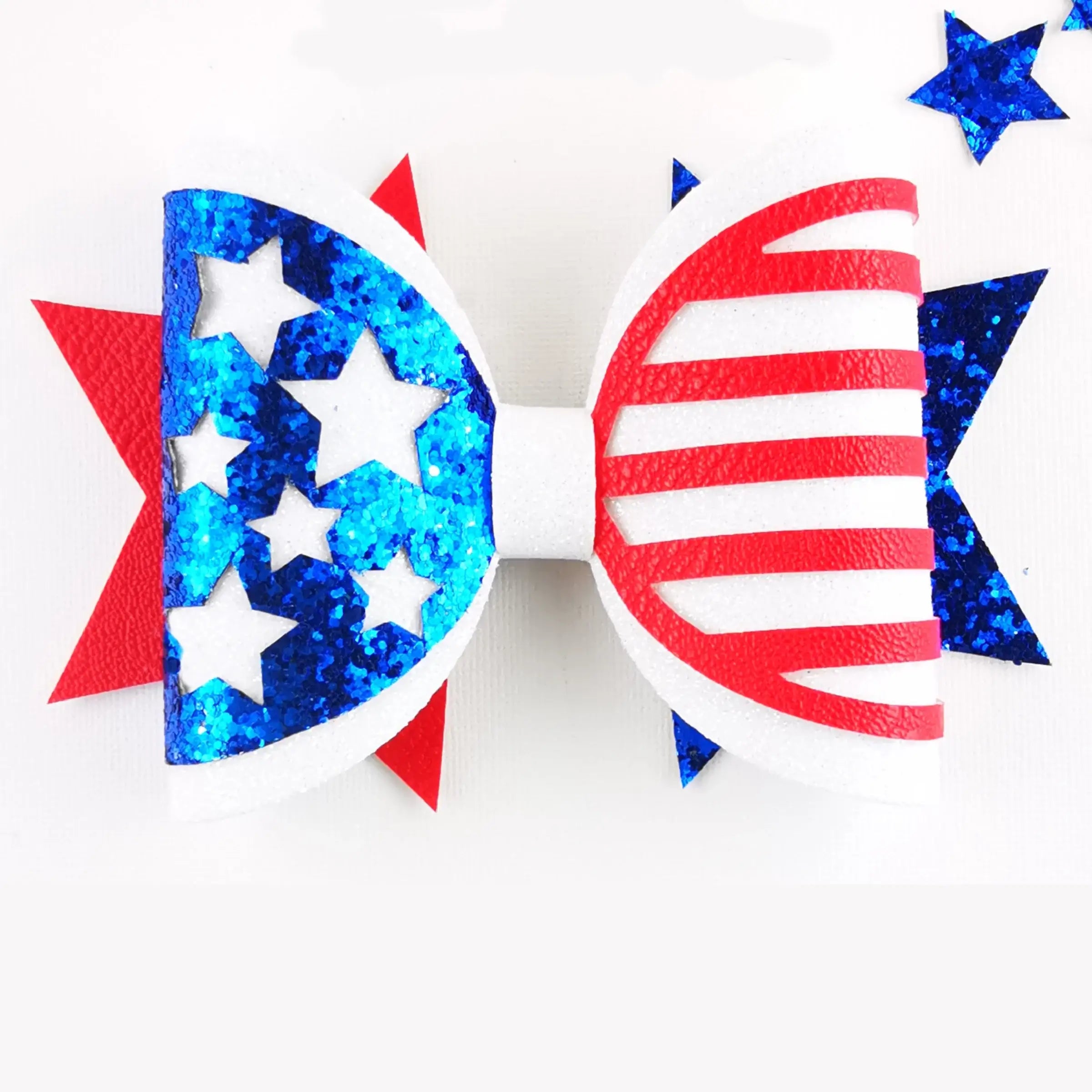 RED, WHITE & BLUE - Maisie Moo