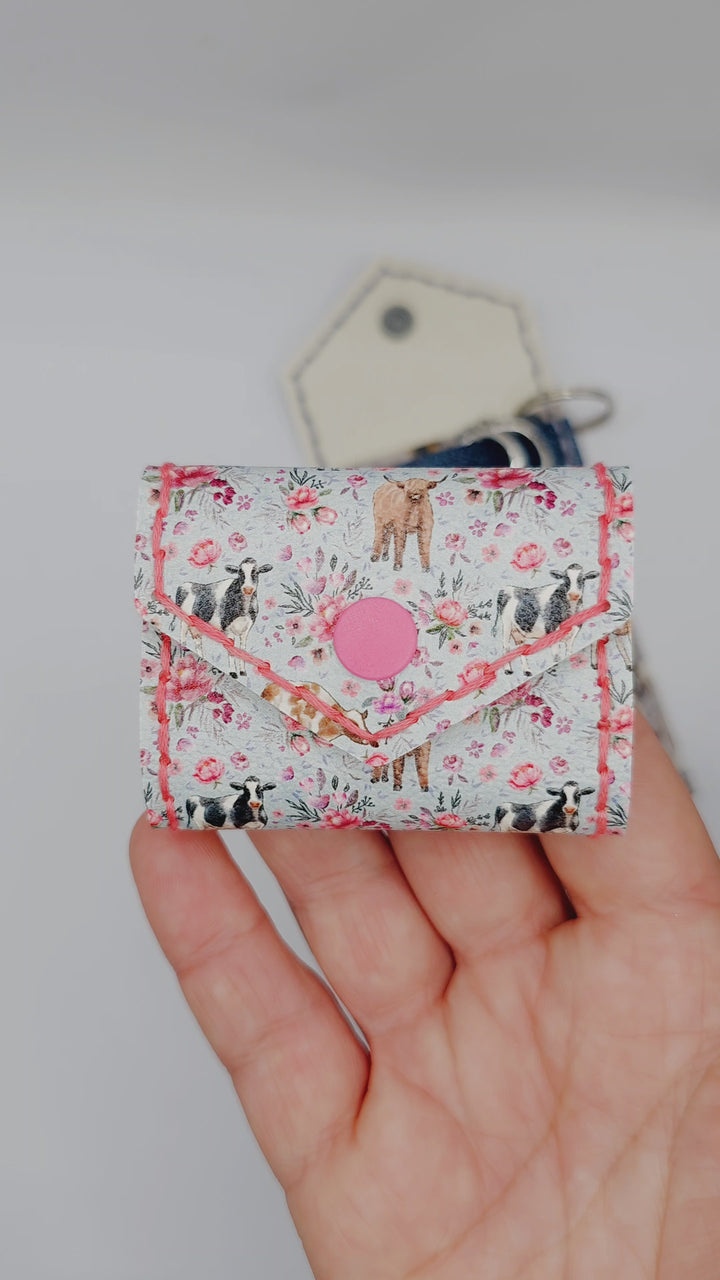 Mini Travel Jewelry Pouch - FREE SVG!!