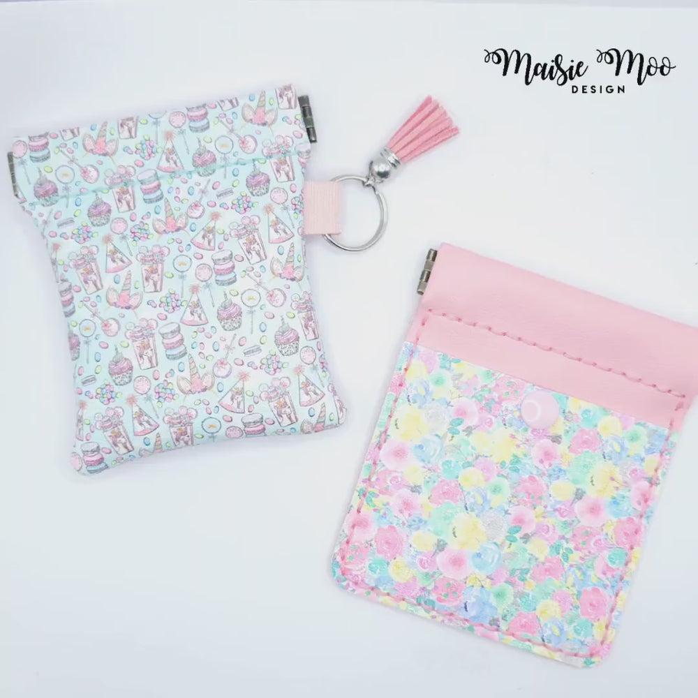 Flex Fame Coin Purse SVG, Card Pouch Sewing Pattern, Faux Leather Pinch Purse, DIY Snappy Snap Top Case Template