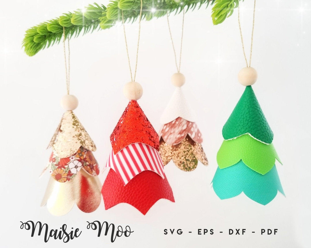 Christmas Tree Ornament - Maisie Moo